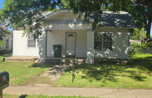 813 N Commerce St photos photos
