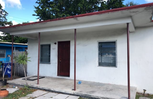 1617 NW 7 ST - 1617 NW 7th St, Fort Lauderdale, FL 33311