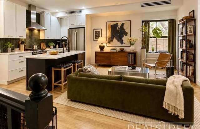 29 Thomas S Boyland Street Gallery 2