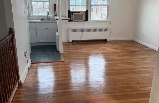 2420 CEDAR Lane Gallery 2