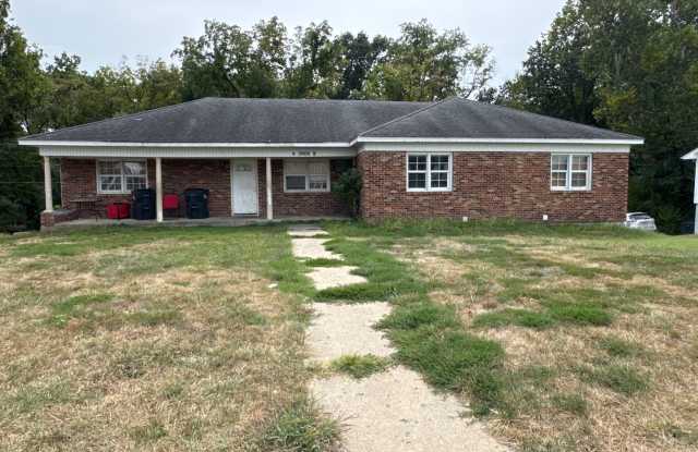 2606 Quail Dr photos photos