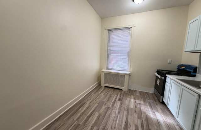 4718-00 HAZEL Avenue Gallery 3