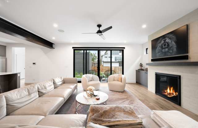 Luxury 5BD, 6BA Home 1 Block From Sloan's Lake Gallery 3