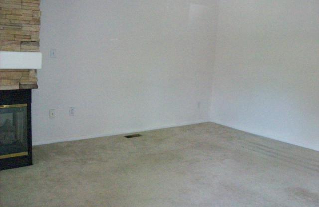 3052 W 107th Pl Unit F Gallery 2