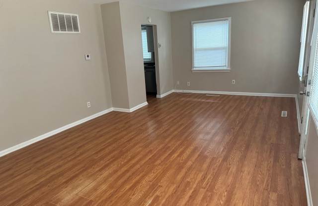 3 Bedroon 1 Bath Ranch Eastminster Gallery 3