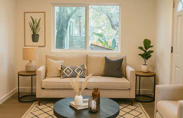 Charming 1 BR House for Rent in North Park - 3208 32nd Street, San Diego, CA 92104