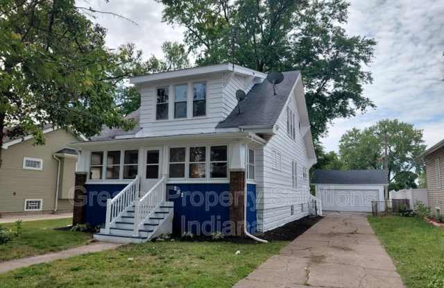 252 Lawndale Street photos photos