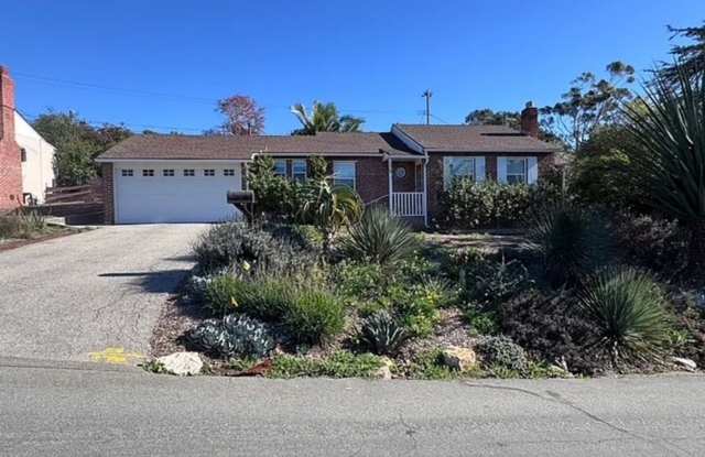 3 bed/ 2 Bath House within Walking Distance to Cal Poly photos photos