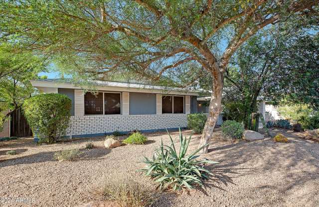 1036 E GENEVA Drive - 1036 East Geneva Drive, Tempe, AZ 85282