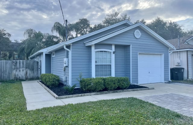 76 West 9th Street - 76 West 9th Street, Atlantic Beach, FL 32233