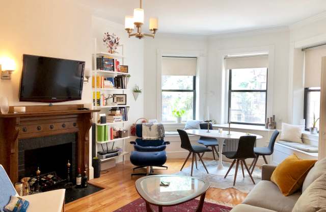 247 Newbury St photos photos