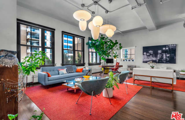 1645 Vine Street photos photos