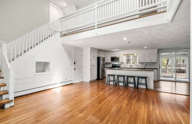 306 Grove St photos photos