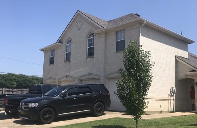 4002 Cottage Park Court - 4002 Cottage Park Ct, Arlington, TX 76013
