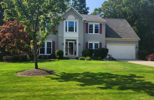 Gorgeous 4 Bedroom Home For Rent in Avon photos photos