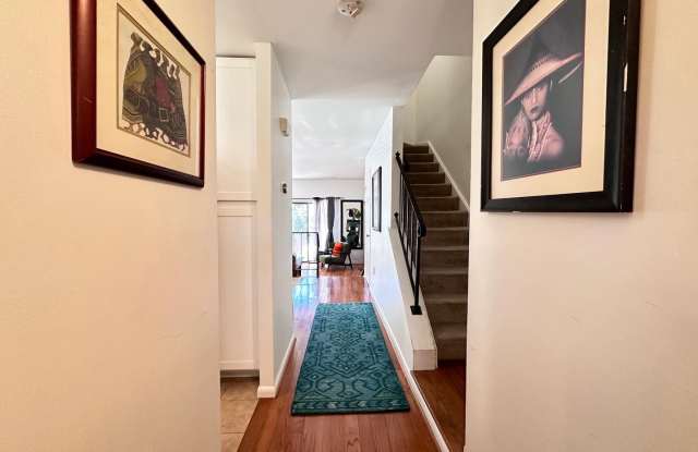 521 BRUMMEL CT NW #521 Gallery 3