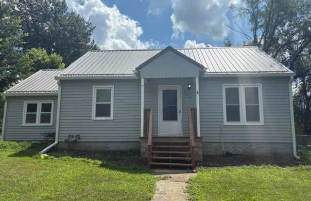 Charming 3 Bedroom and 1 Bath Pleasant Hill Home with Garage, Carport & Fenced Yard! photos photos