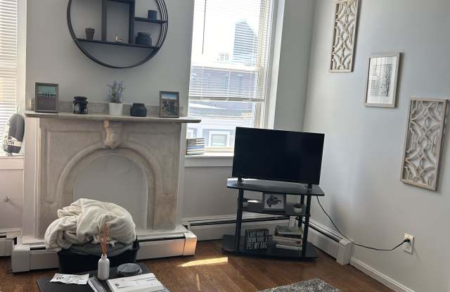 722 East 6th Street photos photos