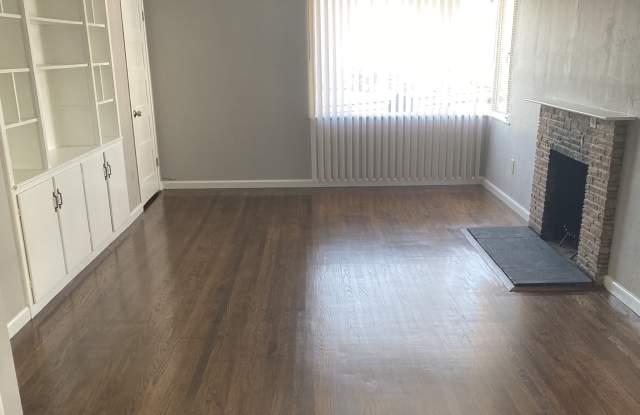 6518 Outlook Avenue - 4 Gallery 4