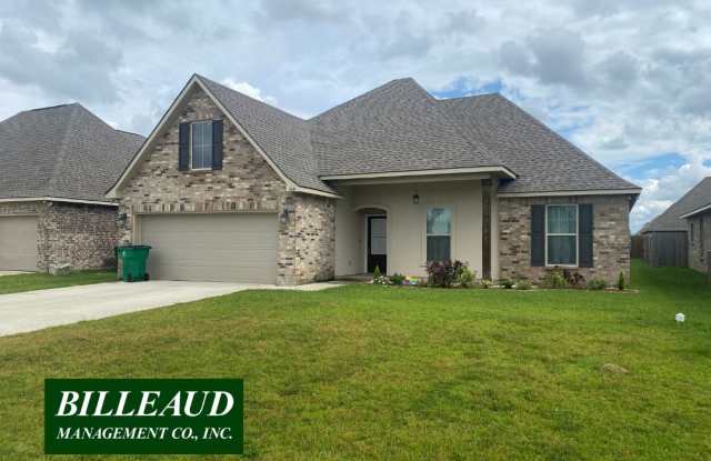 108 Michael John Dr photos photos