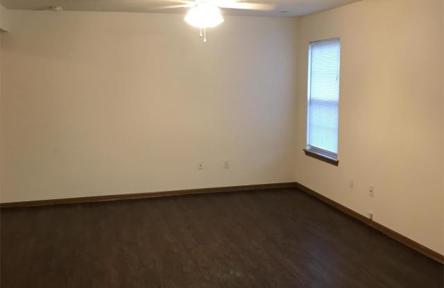 5103 Silver Mill Dr Gallery 3