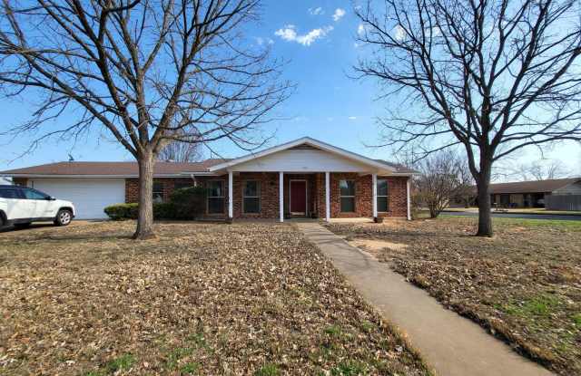 Great home on a corner lot photos photos