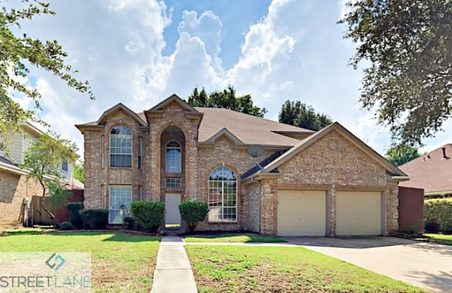 213 Devonshire Drive - 213 Devonshire Drive, Grand Prairie, TX 75052