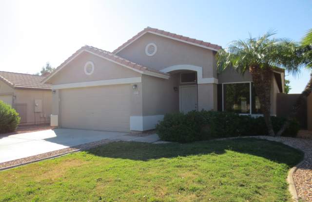 8205 W. Clara Ln. Gallery 2