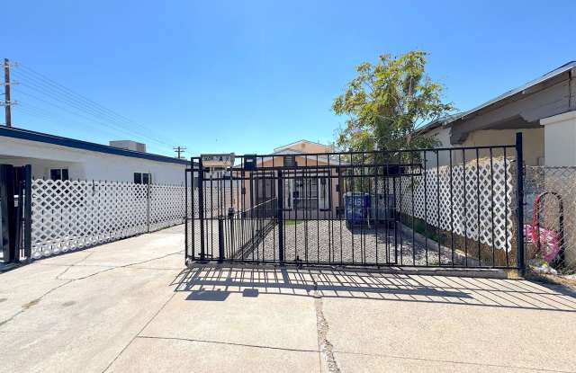 Central El Paso 2bed/1.5bath REFRIG A/C! photos photos