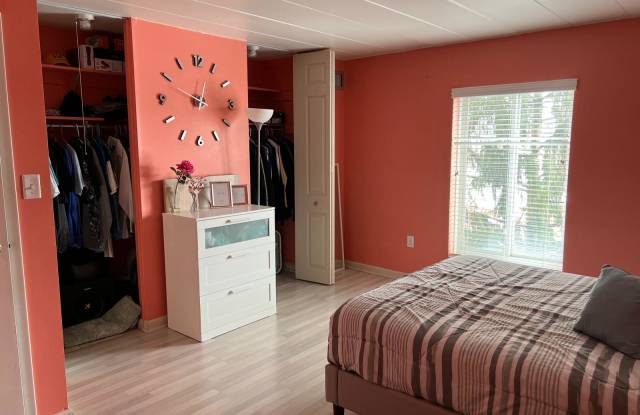 Amberson Gardens photos photos