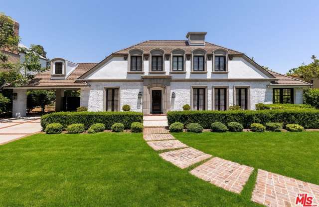 908 N Rexford Dr photos photos