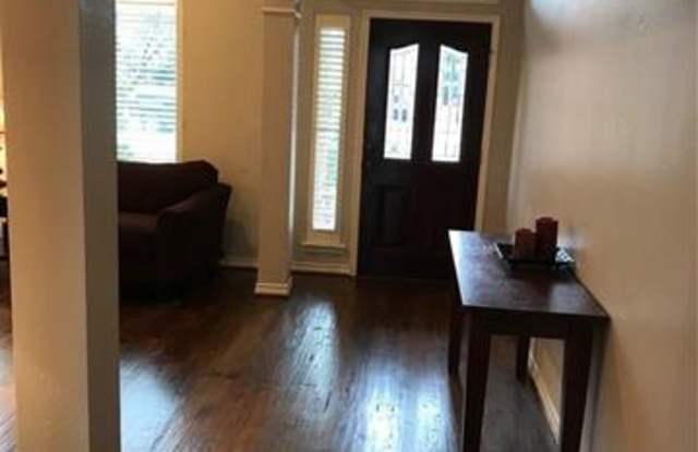 2104 Idlewood Drive Gallery 2