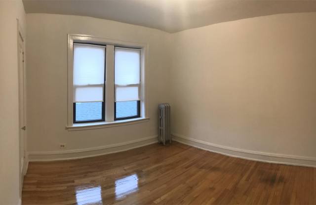 1637 W. 83rd St - Unit 206 Gallery 3