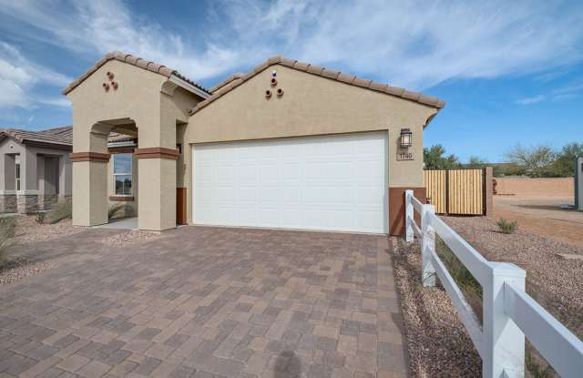 1740 East Fontana Drive Gallery 3