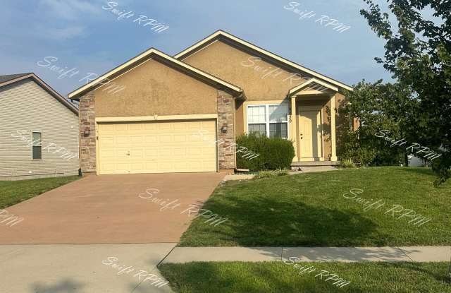 9030 Meadow View Drive-2 - 9030 Meadow View Drive, Lenexa, KS 66227