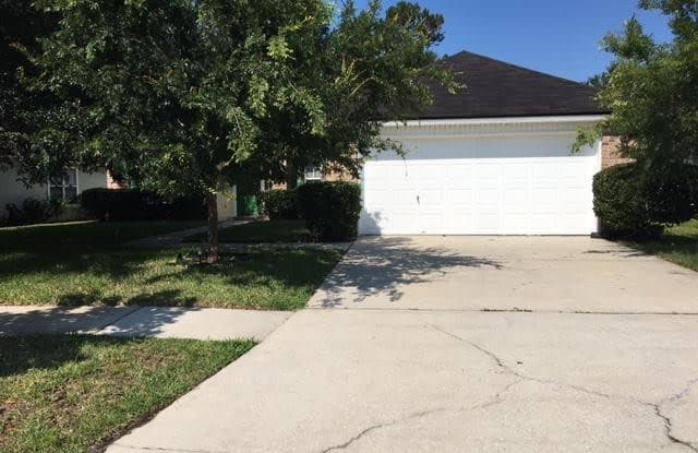 2422 COACHMAN LAKES Drive - 2422 Coachman Lakes Drive, Jacksonville, FL 32246