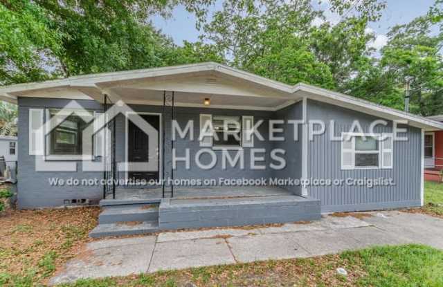 4438 Melvin Circle W photos photos