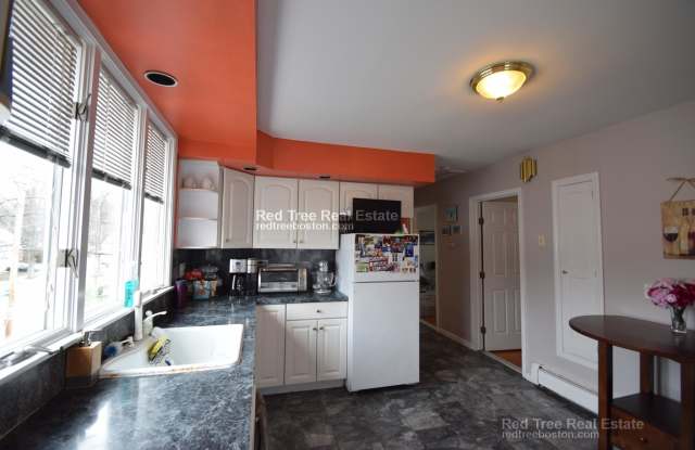 416 Baker St - 416 Baker Street, Boston, MA 02132