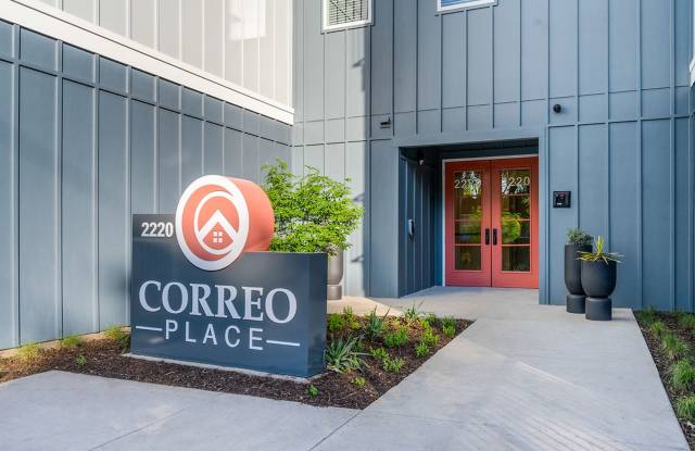 Correo Place Gallery 4