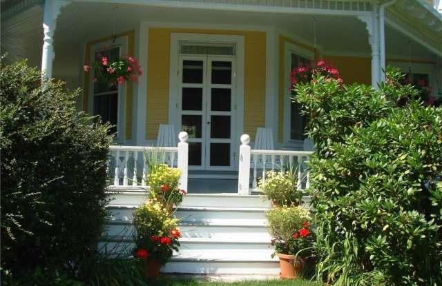 589 Bellevue Avenue Gallery 2