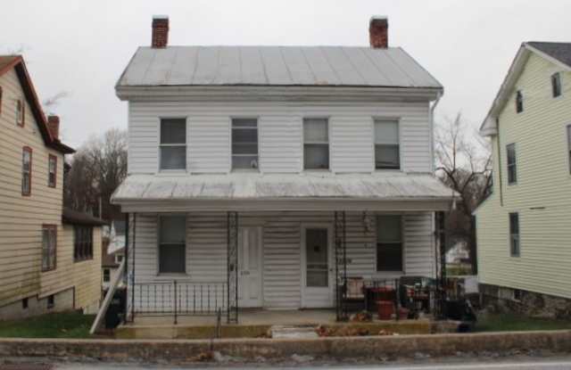 Comfortable 2-Bedroom Duplex photos photos