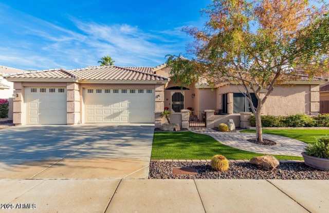5534 W ARROWHEAD LAKES Drive photos photos