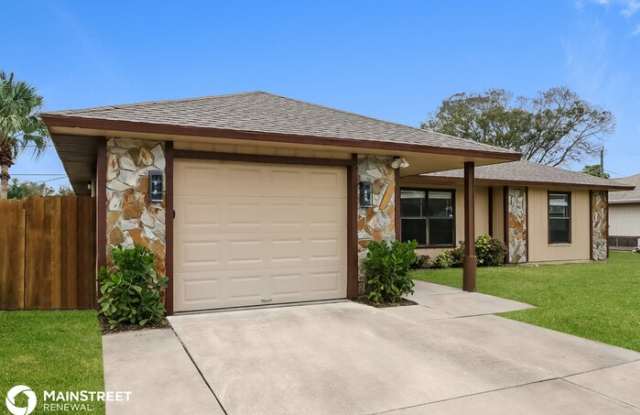 139 13th Avenue - 139 13th Avenue, Florida Ridge, FL 32962