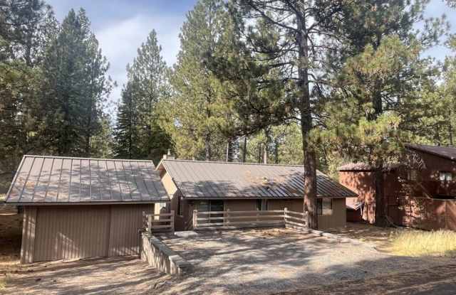 Available Now! | Sunriver Gallery 3