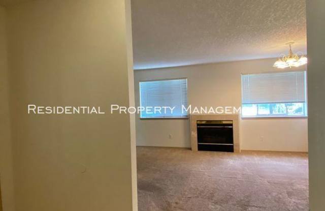 6698 NE Dogwood St. Gallery 3
