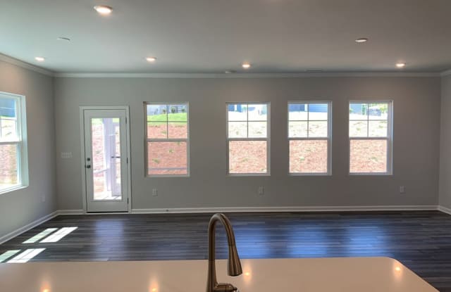 139 Yellow Iris Dr Gallery 3