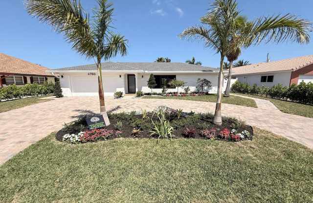 4760 NW 5th Lane photos photos