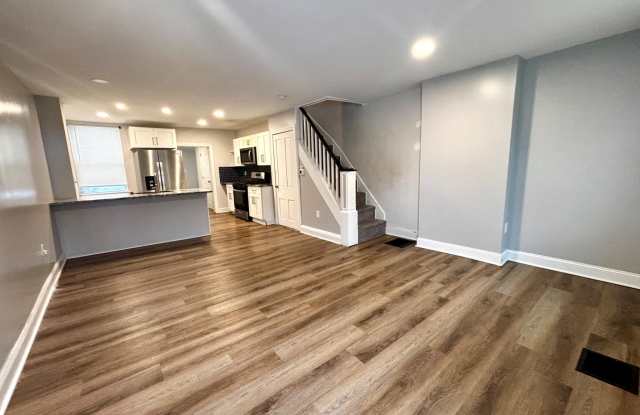 4 3RD Street - 4 3rd Street, Upland, PA 19015