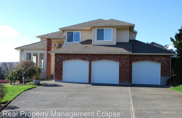 7301 77th Dr NE - 7301 77th Drive Northeast, Marysville, WA 98270