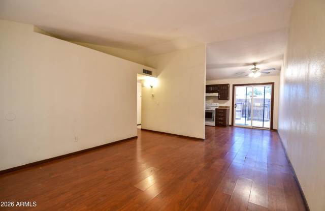 3120 N 67th Lane Gallery 2